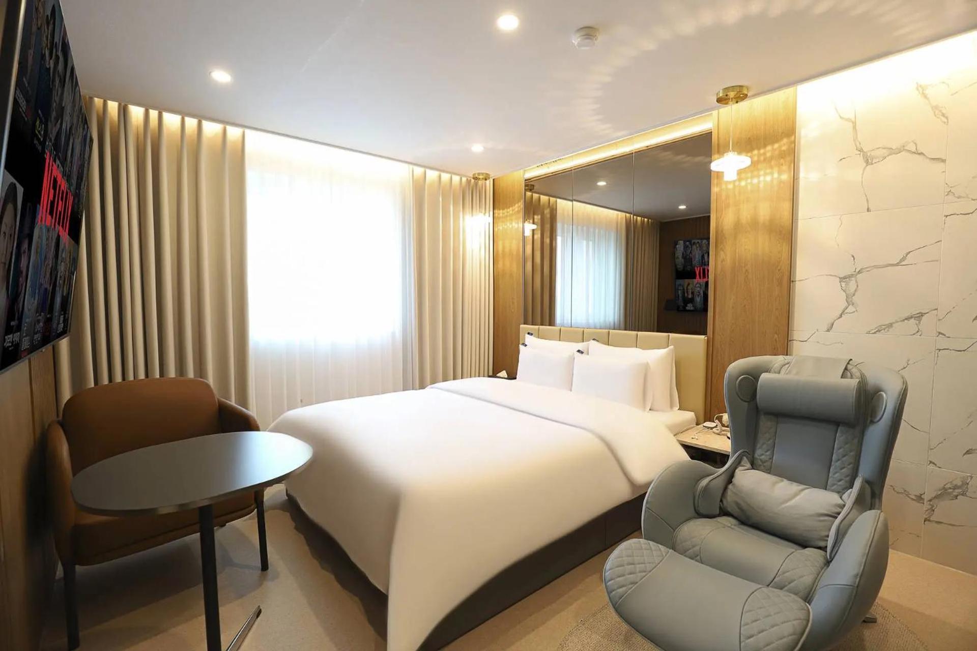 Rosy Hotel Cheongju Exterior foto
